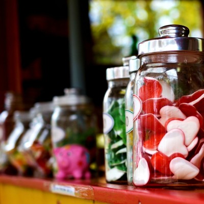 vase candy bar